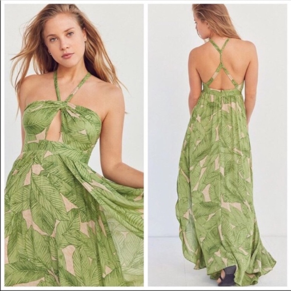 Leafy floral print maxi dress
